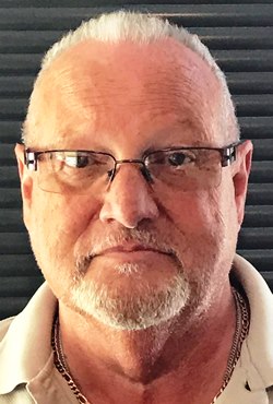 Registry photo of ROGER HOLCOMB