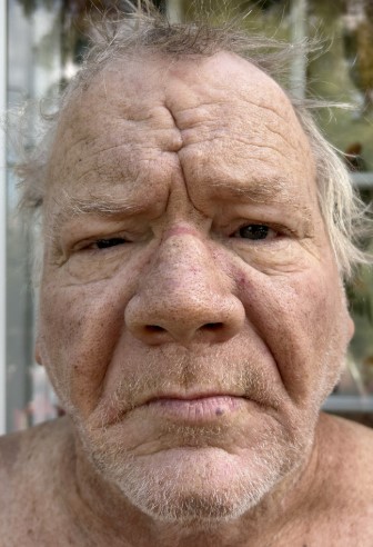 Registry photo of RONNIE BRADFORD